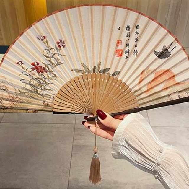  成都非遗刺绣缀饰工艺 典藏级布面扇 个性制作打造专属文化信物